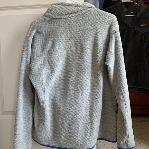 Patagonia Quarter Zip - Picture 4 of 4